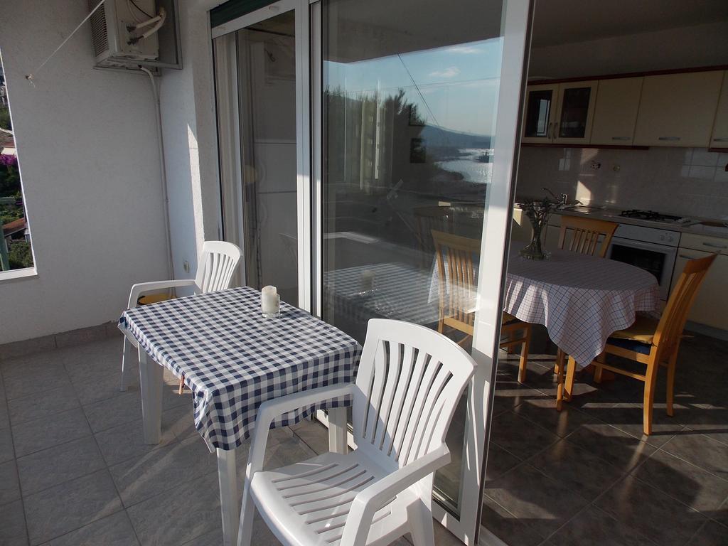 Apartments Villa Goja Trogir Luaran gambar